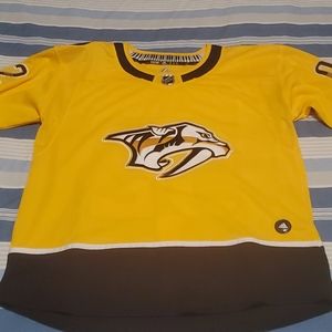 Nashville Predators Replica Jersey
